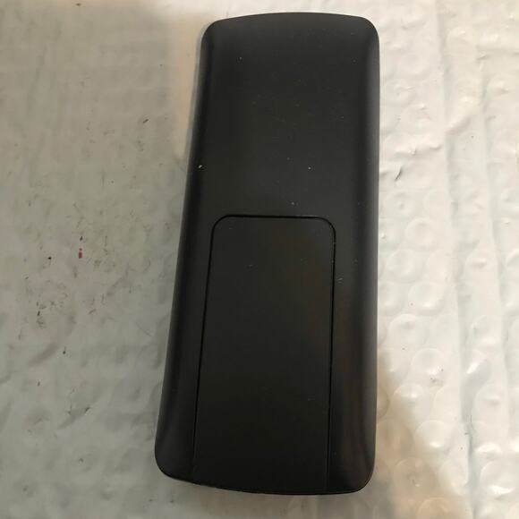 VIZIO XRT010 TV REMOTE Control for E320VT E370VT E420VT E240AR E320AR E420AR ... - Picture 1 of 5